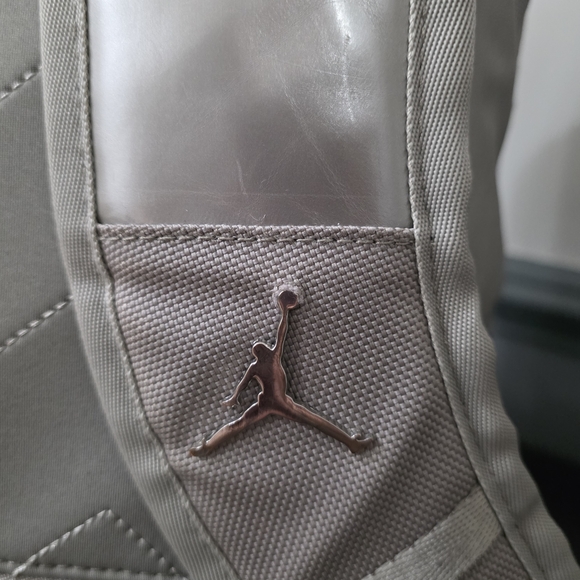 Gray Backpack - Picture 16 of 16